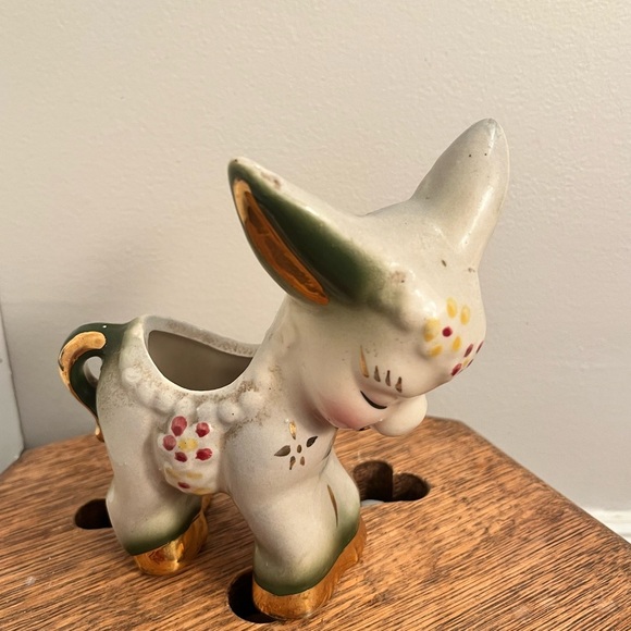 Vintage animal pot Charming Ceramic Donkey planter pot Figurine with Gold Accent - Picture 3 of 8